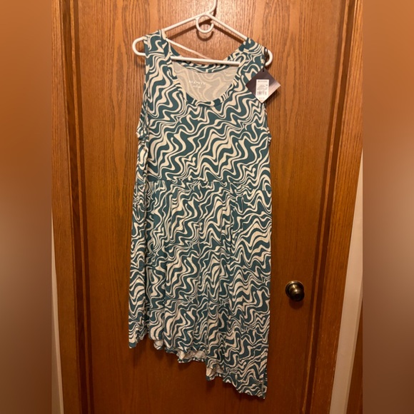 Ava &Viv Blue Swirl dress size 2x new with tags - Picture 2 of 3